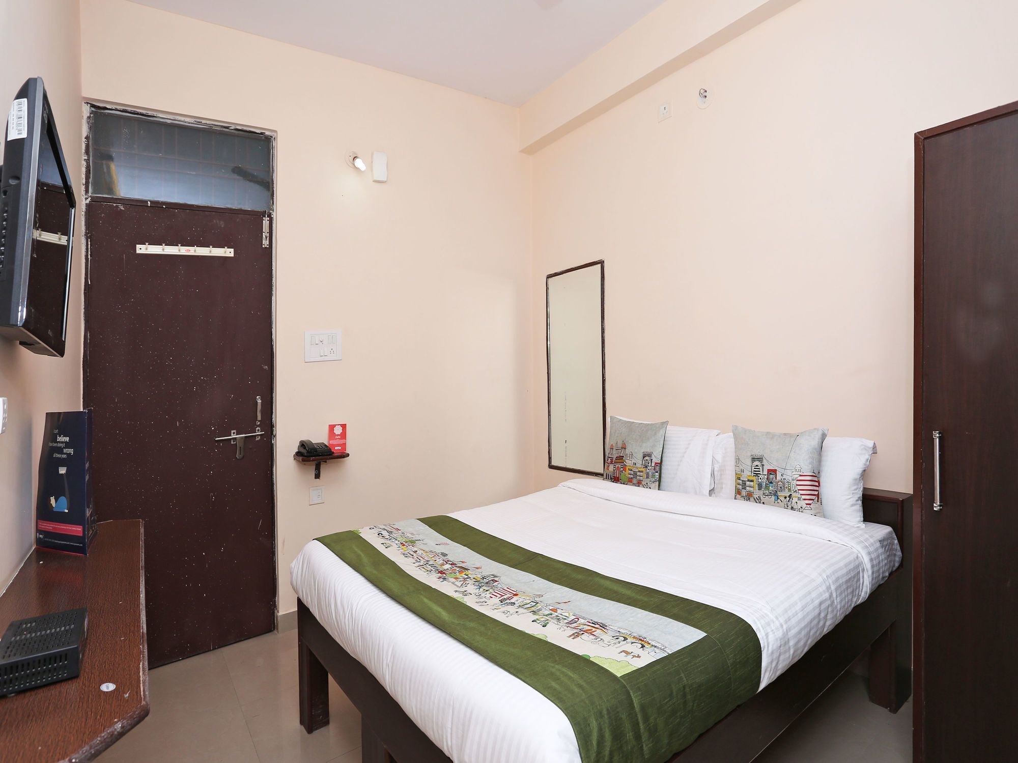 Hotel Royal Sunshine Джайпур Екстериор снимка