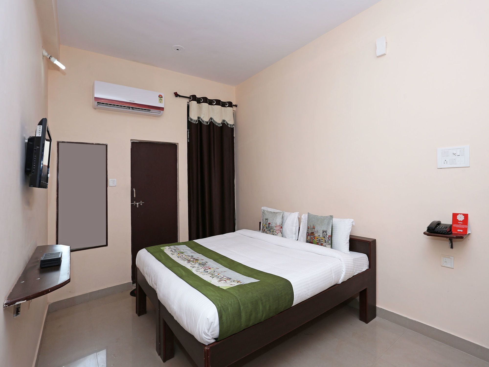 Hotel Royal Sunshine Джайпур Екстериор снимка